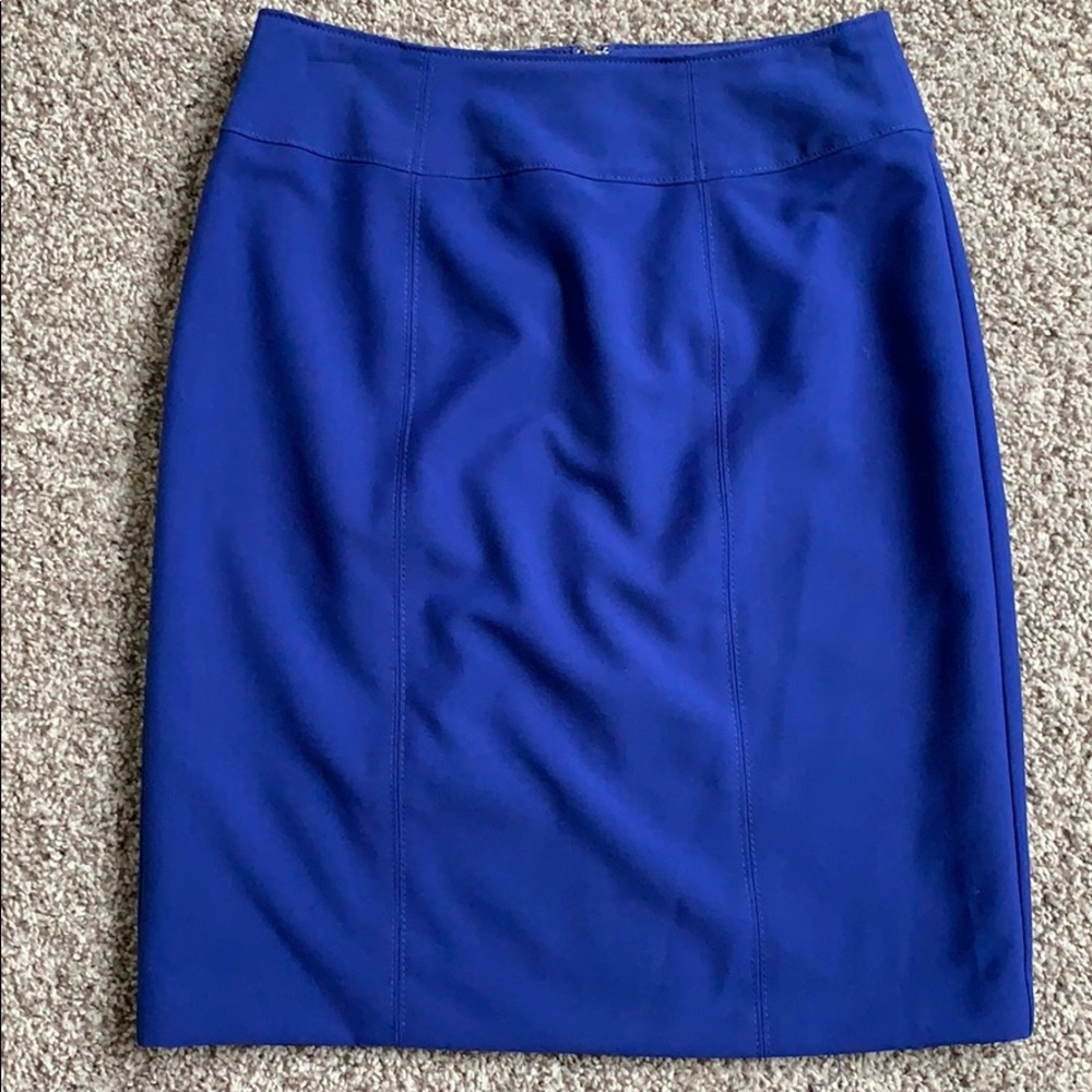 Never work pencil skirt